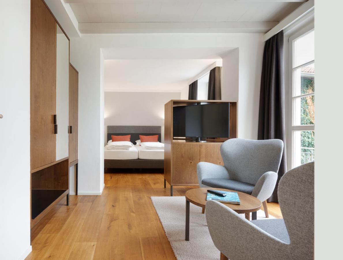 Hotel Teutschhaus Cortina Sulla Strada del Vino ภายนอก รูปภาพ